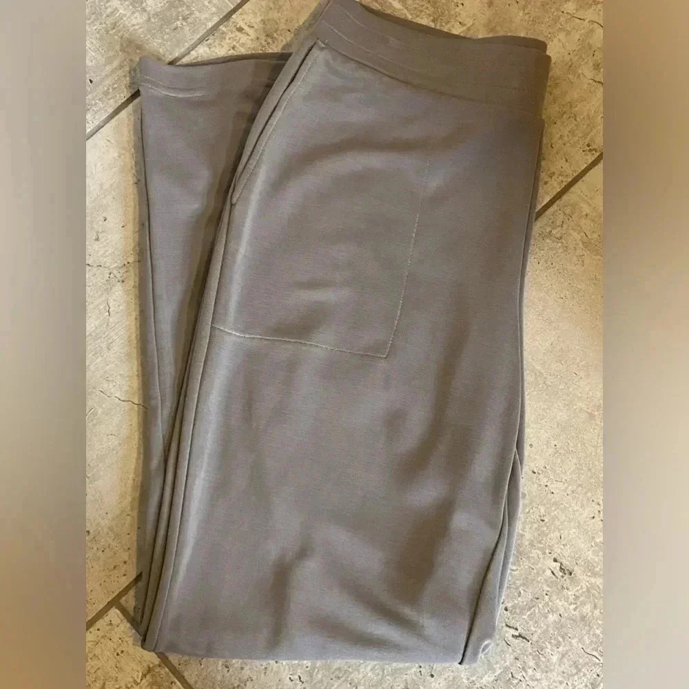 Pure Jill straight leg pants. Buttery soft texture